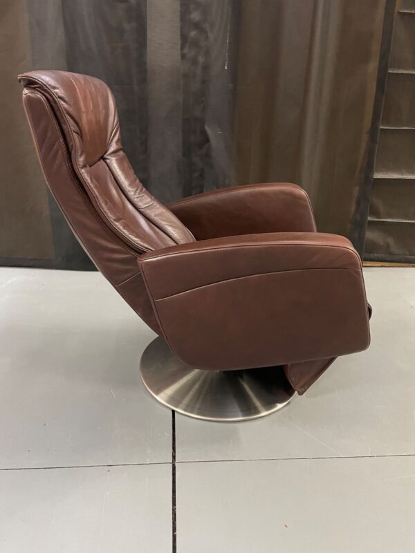 Relaxfauteuil op ronde draaivoet - Afbeelding 3
