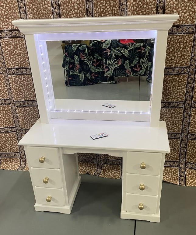104 Meidenkaptafel2