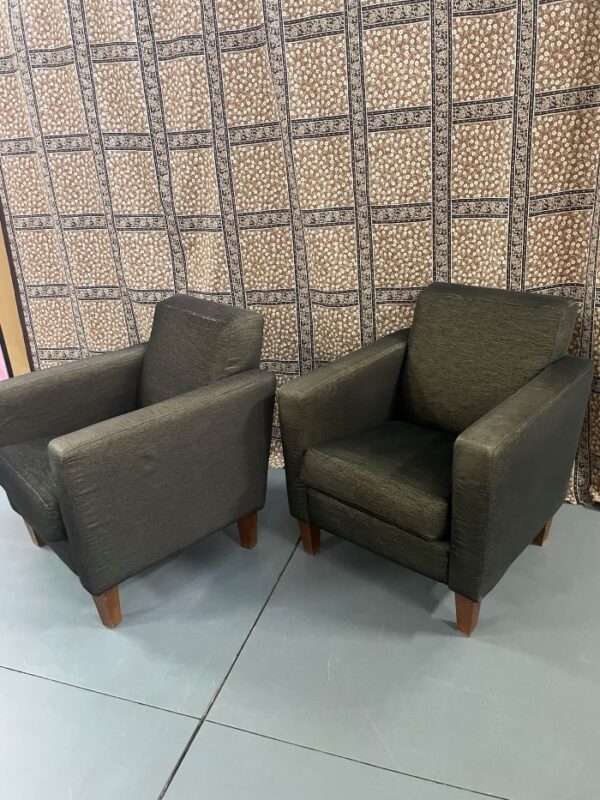 Set van 2 grijze fauteuils - Afbeelding 3